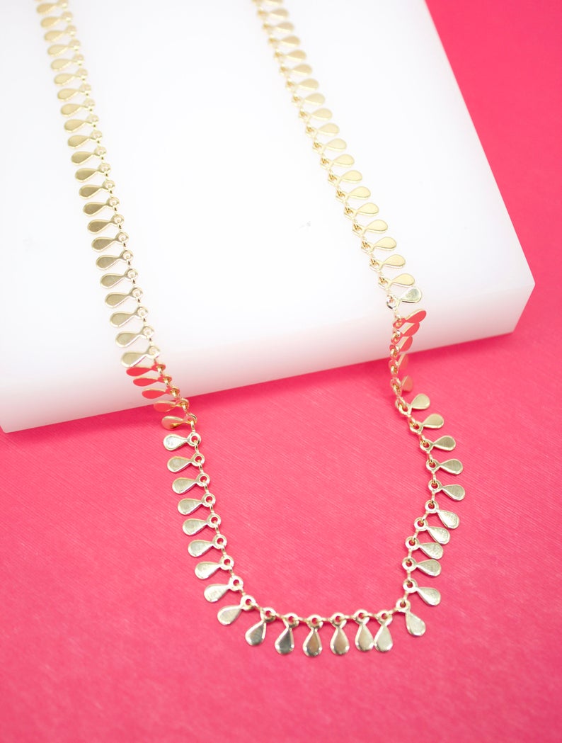 Teardrop Dangle Charm Link Choker (G31)